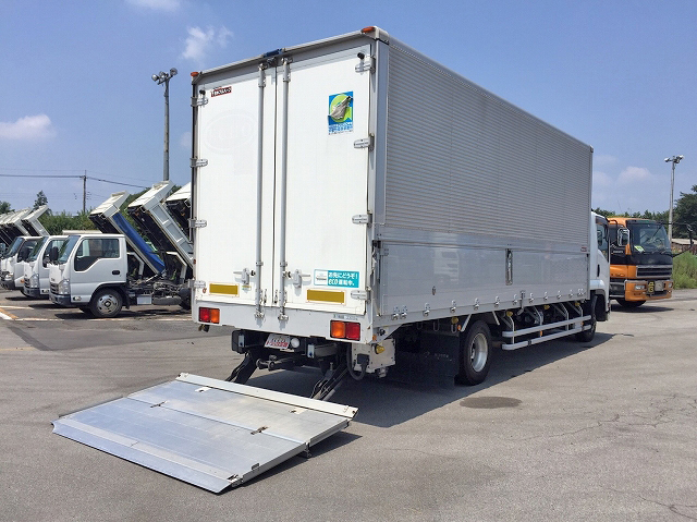 いすゞフォワードアルミウイング中型（4t）[写真02]