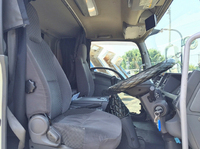 いすゞフォワードアルミウイング中型（4t）[写真31]