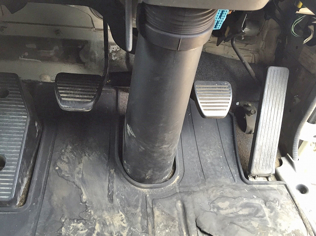 いすゞフォワードアルミウイング中型（4t）[写真39]