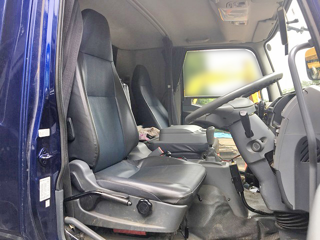 三菱ふそうファイターダンプ増トン（6t・8t）[写真26]