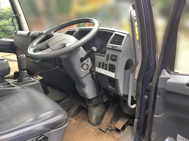 三菱ふそうファイターダンプ増トン（6t・8t）[写真27]