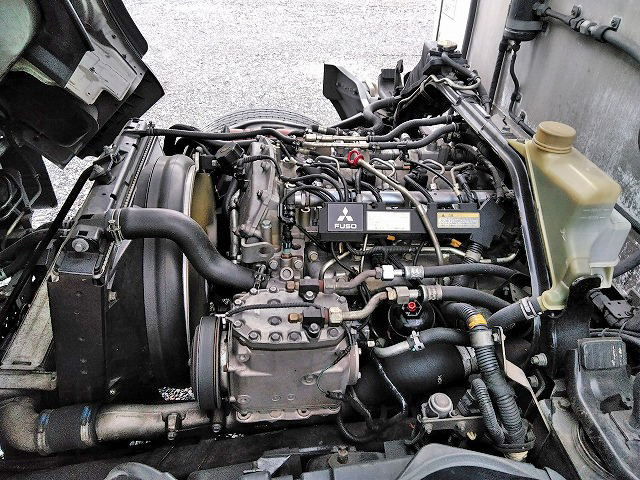 三菱ふそうキャンター冷凍車（冷蔵車）小型（2t・3t）[写真13]