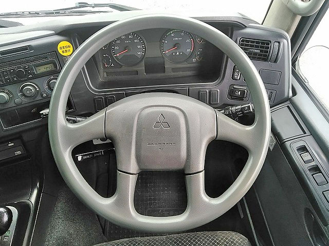 三菱ふそうスーパーグレートトレーラーヘッド（トラクターヘッド）大型（10t）[写真34]