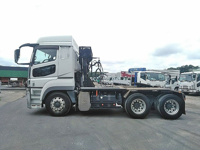 三菱ふそうスーパーグレートトレーラーヘッド（トラクターヘッド）大型（10t）[写真05]