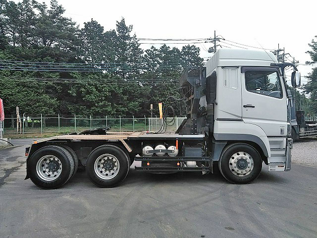 三菱ふそうスーパーグレートトレーラーヘッド（トラクターヘッド）大型（10t）[写真06]