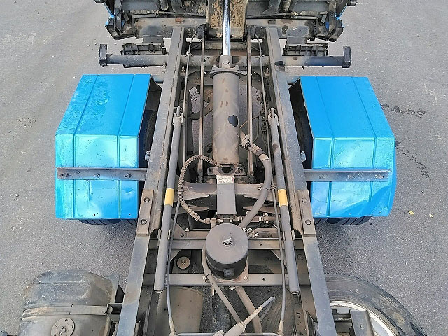 いすゞエルフ三転ダンプ小型（2t・3t）[写真19]