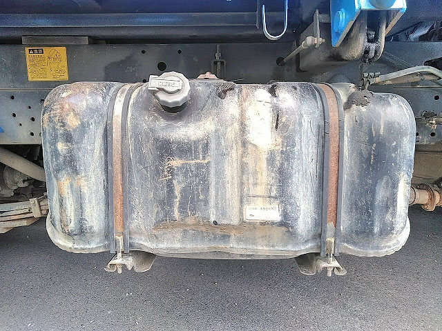 いすゞエルフ三転ダンプ小型（2t・3t）[写真20]