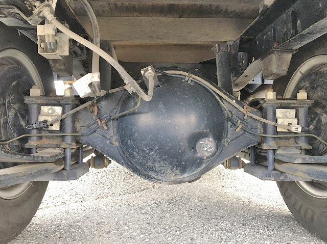 いすゞエルフ平ボディ小型（2t・3t）[写真19]