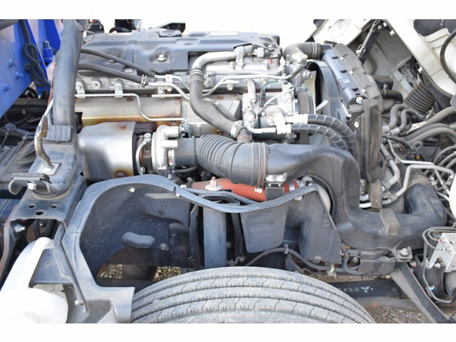 三菱ふそうキャンタークレーン4段小型（2t・3t）[写真20]