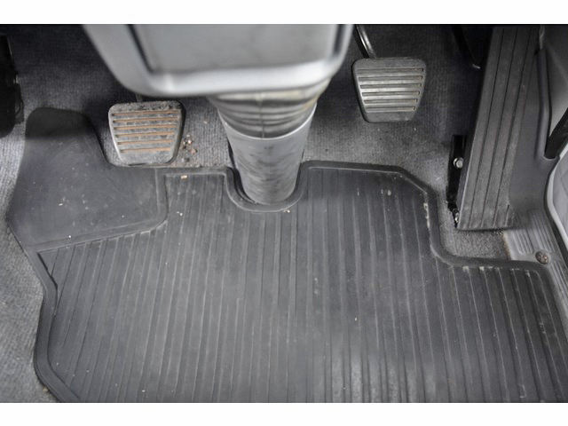 三菱ふそうキャンタークレーン4段小型（2t・3t）[写真27]