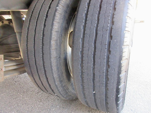 トヨタダイナ平ボディ小型（2t・3t）[写真17]