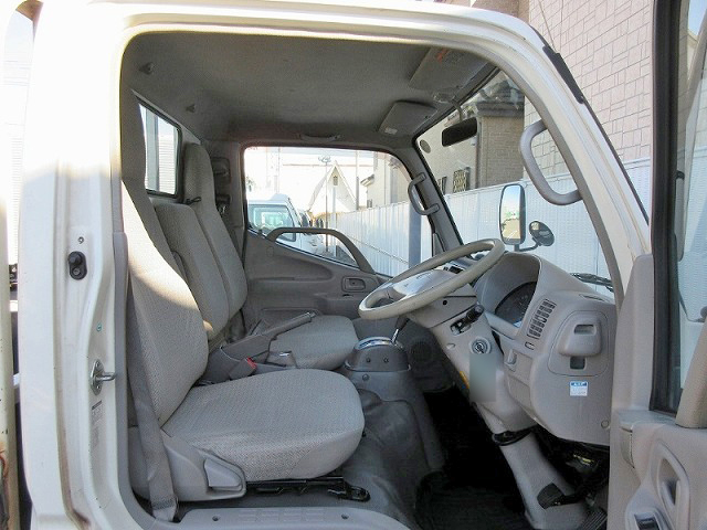 トヨタダイナ平ボディ小型（2t・3t）[写真22]