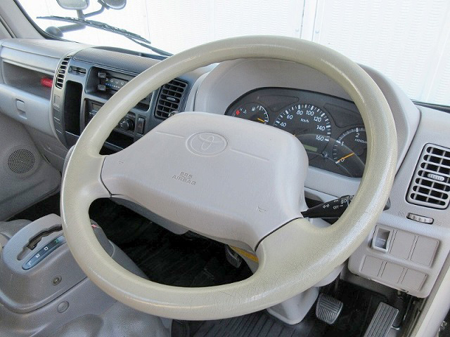 トヨタダイナ平ボディ小型（2t・3t）[写真27]