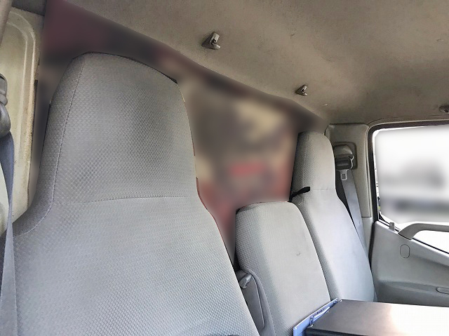 トヨタトヨエースアルミバン小型（2t・3t）[写真18]