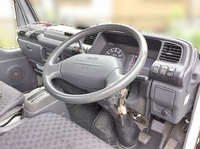 マツダタイタン平ボディ小型（2t・3t）[写真17]