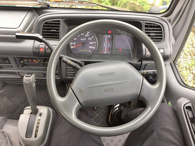 マツダタイタン平ボディ小型（2t・3t）[写真18]