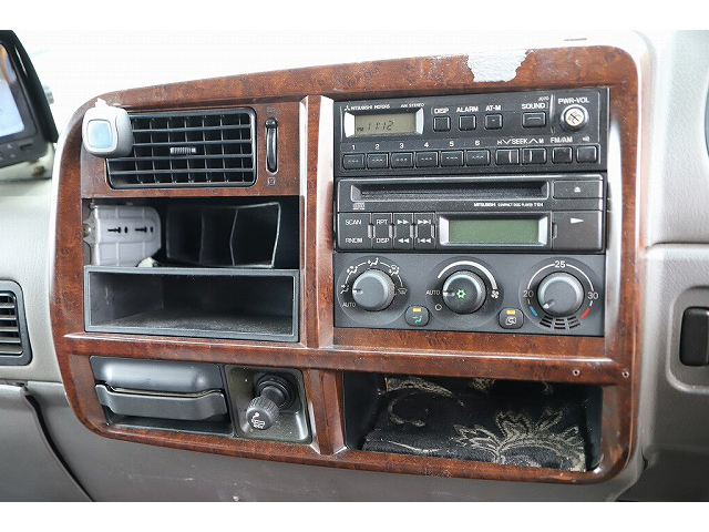 三菱ふそうファイターアルミウイング中型（4t）[写真32]