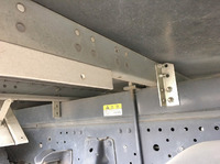 いすゞエルフアルミバン小型（2t・3t）[写真22]