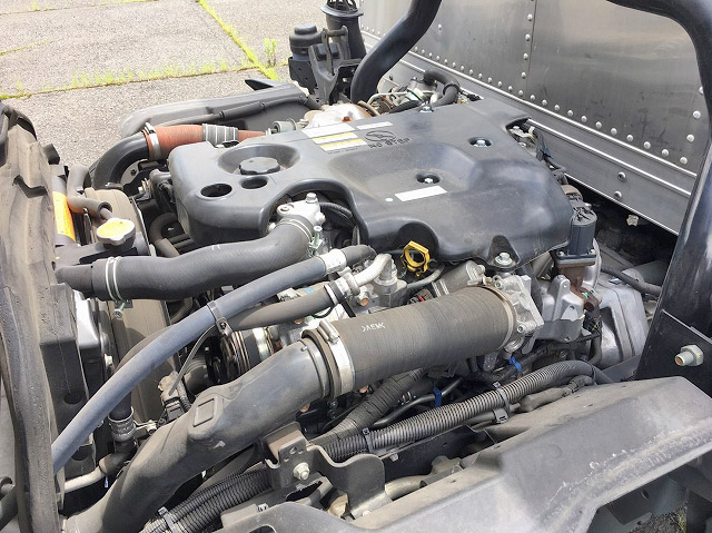 いすゞエルフアルミバン小型（2t・3t）[写真26]