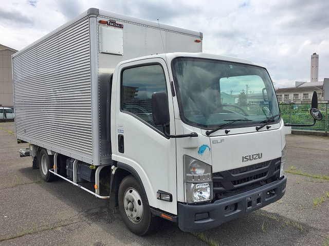 いすゞエルフアルミバン小型（2t・3t）[写真03]