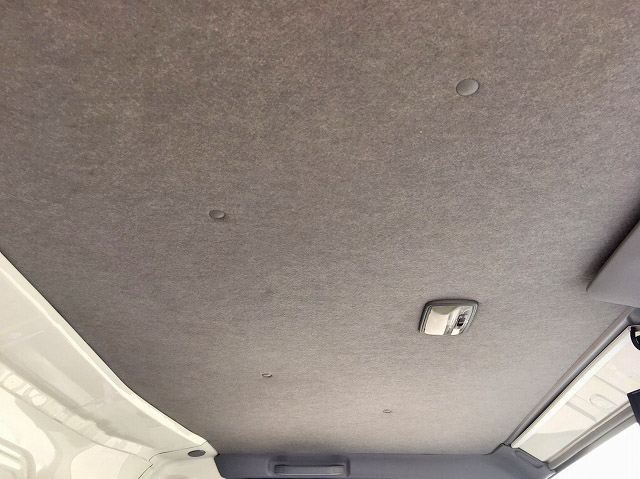 いすゞエルフアルミバン小型（2t・3t）[写真33]