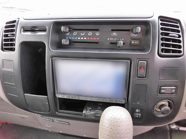 トヨタトヨエース幌ウイング小型（2t・3t）[写真11]