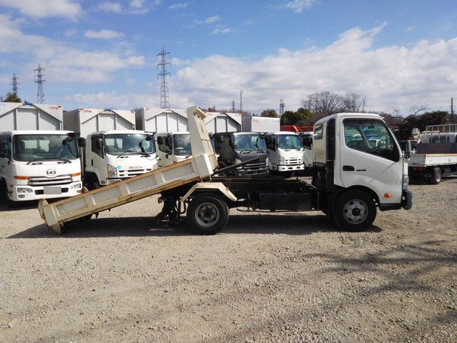 日野デュトロローダーダンプ小型（2t・3t）[写真07]