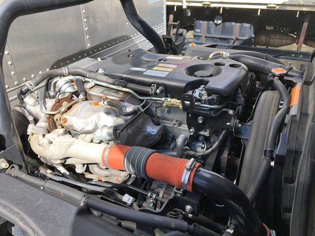 いすゞエルフアルミバン小型（2t・3t）[写真23]