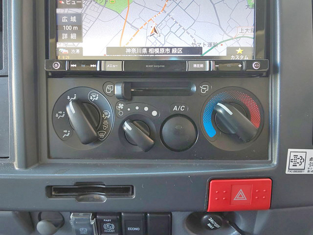 いすゞエルフアルミバン小型（2t・3t）[写真37]