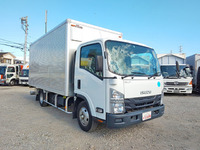 いすゞエルフアルミバン小型（2t・3t）[写真03]