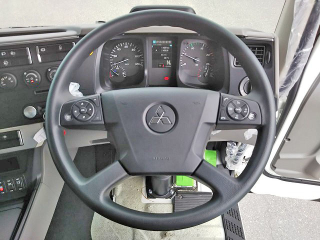 三菱ふそうグレートパネルウイング大型（10t）[写真16]