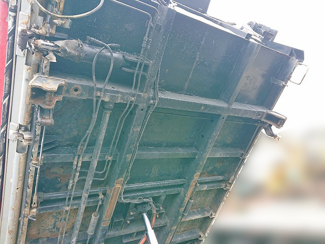 三菱ふそうファイター三転ダンプ中型（4t）[写真12]