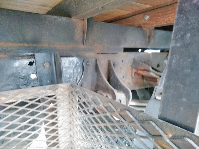 日野レンジャークレーン4段中型（4t）[写真12]