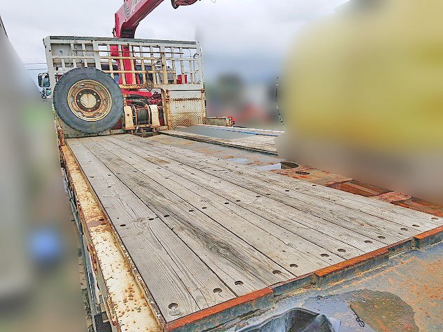 日野レンジャーセルフクレーン3段増トン（6t・8t）[写真11]