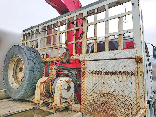 日野レンジャーセルフクレーン3段増トン（6t・8t）[写真14]