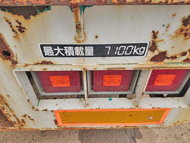 日野レンジャーセルフクレーン3段増トン（6t・8t）[写真17]