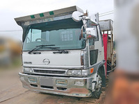 日野レンジャーセルフクレーン3段増トン（6t・8t）[写真04]