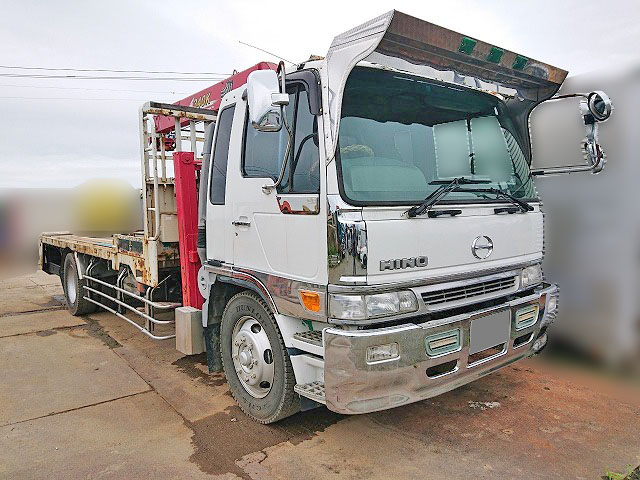 日野レンジャーセルフクレーン3段増トン（6t・8t）[写真05]