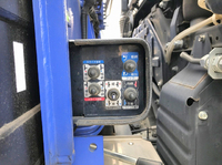 UDトラックスクオンセルフクレーン4段大型（10t）[写真18]