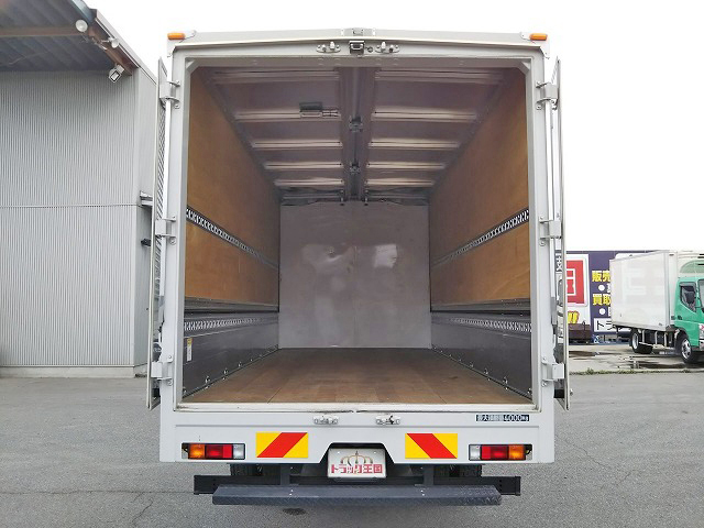 三菱ふそうキャンターアルミウイング小型（2t・3t）[写真11]