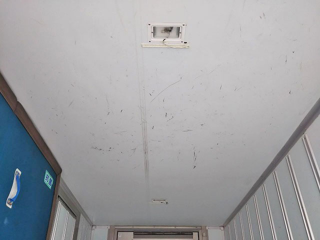 三菱ふそうキャンター冷凍車（冷蔵車）小型（2t・3t）[写真15]