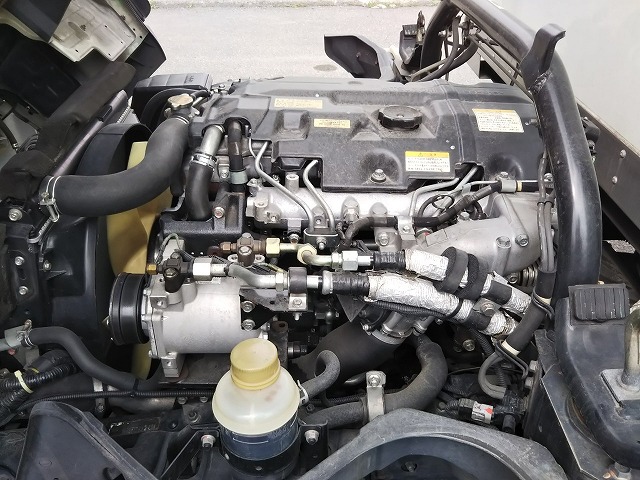 三菱ふそうキャンター冷凍車（冷蔵車）小型（2t・3t）[写真25]