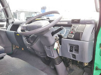 三菱ふそうキャンター冷凍車（冷蔵車）小型（2t・3t）[写真33]