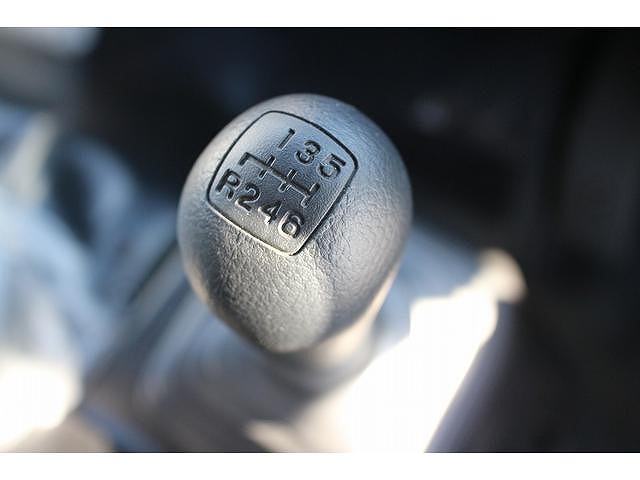 日野レンジャーダンプ中型（4t）[写真13]