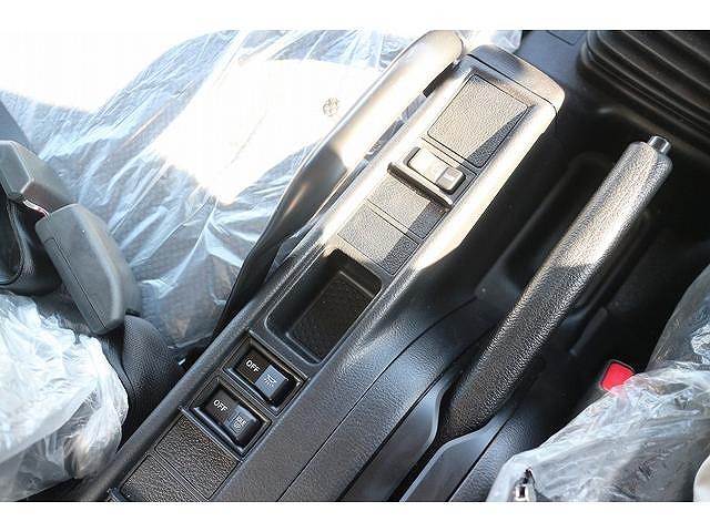 日野レンジャーダンプ中型（4t）[写真23]