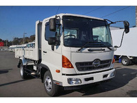 日野レンジャーダンプ中型（4t）[写真02]