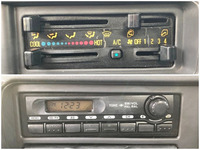 いすゞエルフクレーン3段小型（2t・3t）[写真37]