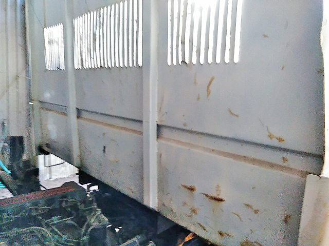 いすゞエルフローダーダンプ小型（2t・3t）[写真12]