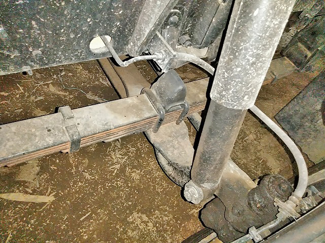 いすゞエルフローダーダンプ小型（2t・3t）[写真22]