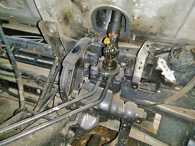 いすゞエルフローダーダンプ小型（2t・3t）[写真27]